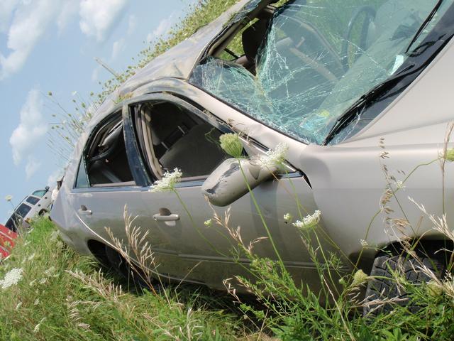MVC, Hwy 20 & Lone Pine Rd. August 6, 2010